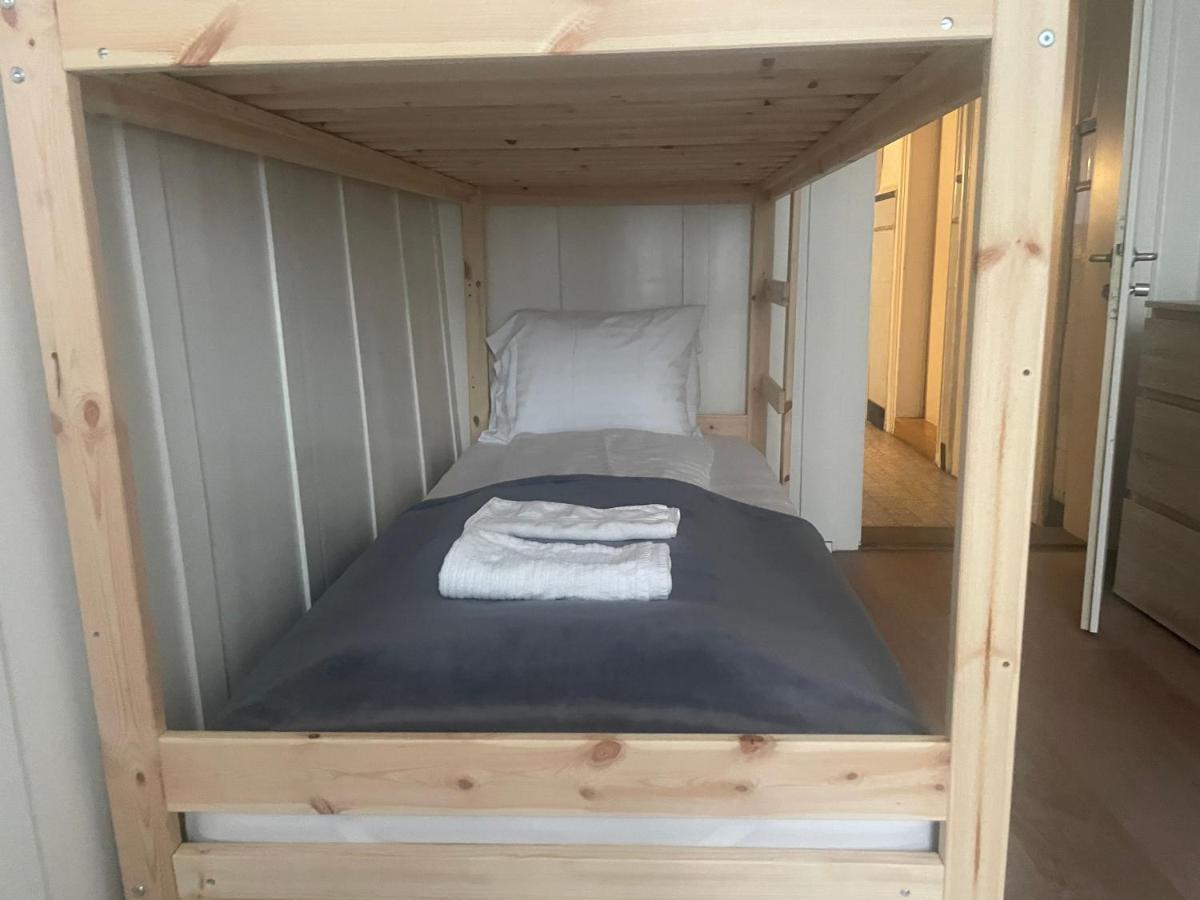 Hostel Bogota Zurich Bagian luar foto