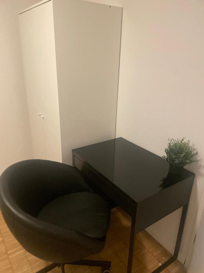 Hostel Bogota Zurich Bagian luar foto